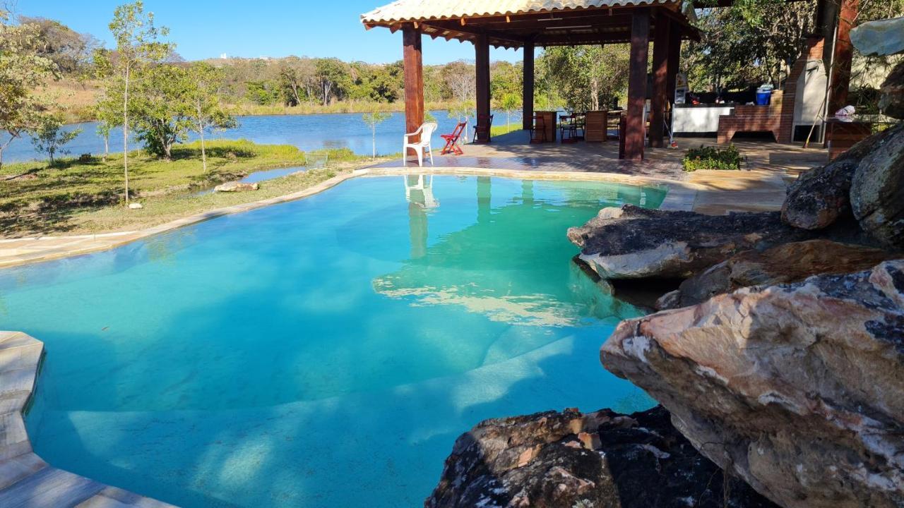 Chale Defronte Lagoa Na Serra Do Cipo Proximo A Cachoeira Grande, Cachoeira Do Pedrao E Cachoeira Veu Da Noiva Jaboticatubas Luaran gambar
