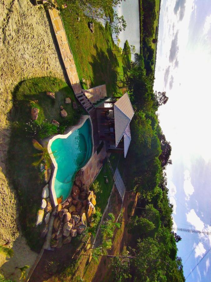 Chale Defronte Lagoa Na Serra Do Cipo Proximo A Cachoeira Grande, Cachoeira Do Pedrao E Cachoeira Veu Da Noiva Jaboticatubas Luaran gambar